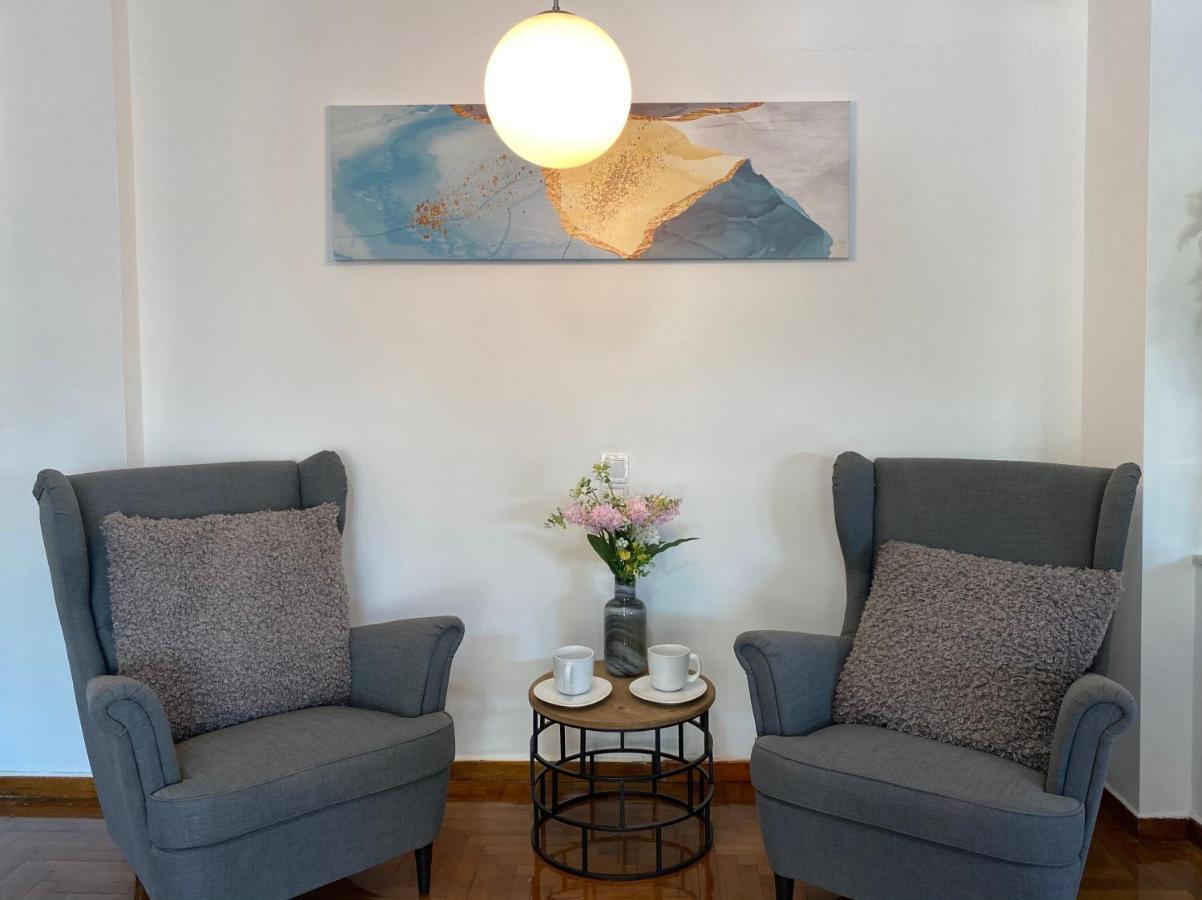 Galaxy Home Spacious & Renovated Apartment Aten Exteriör bild